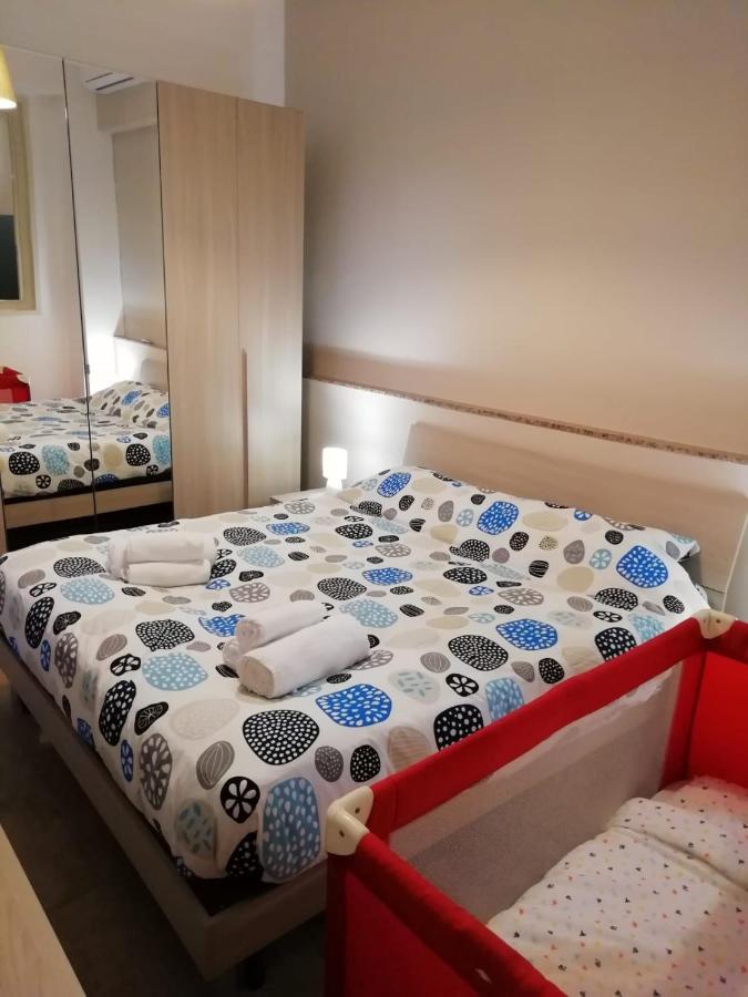 阿奇雷亚莱A Casa Di Edo别墅 外观 照片